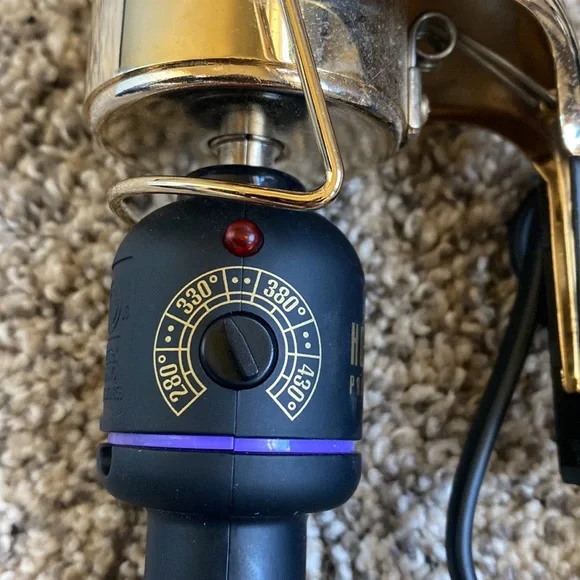 Hot Tools Pro Artist 24K Gold Extended Barrel Curling Iron - Picture 4 of 7